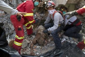 ap-the-latest-spain-sends-quake-rescue-team-to-ecuador