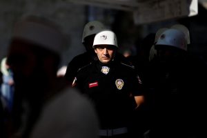 koplow_erdogansprophesy_police
