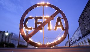 Action against CETA at Parliament in Hamburg Brennender CETA Protest in Hamburg